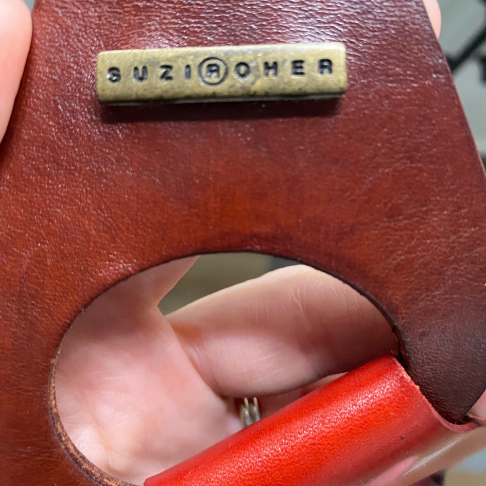 Leather belt - Picture 2 of 2